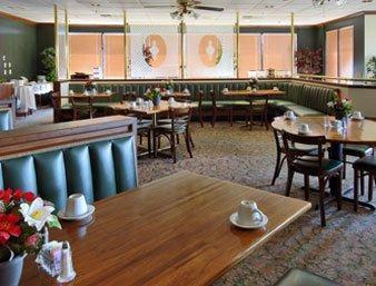 Hotel Oyo East (adults Only) 2*